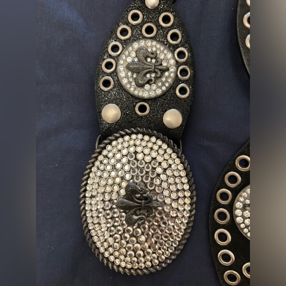 Royal Plush - Picture 1 of 4